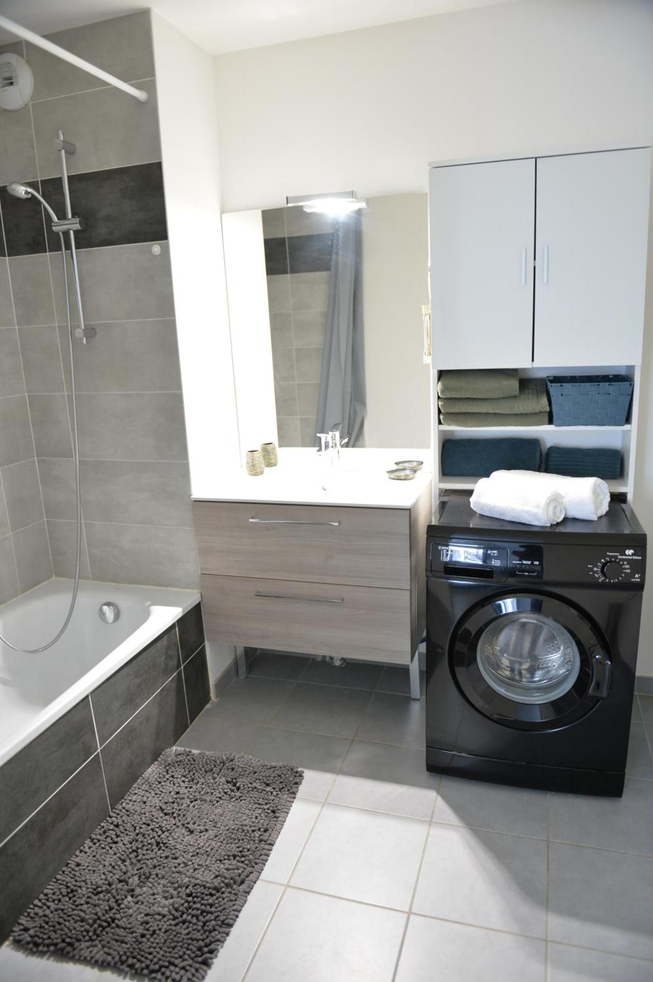 Appartement Cosy Et Confortable A Deux Pas Du Lac エクヌヴェクス エクステリア 写真